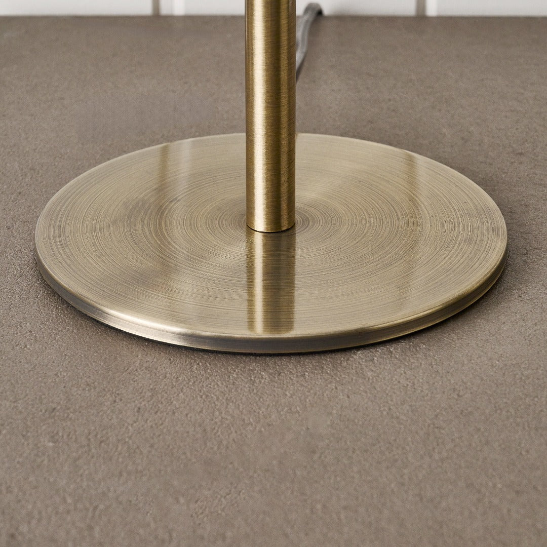 Tamara 2-Light Antique Brass Table Lamp